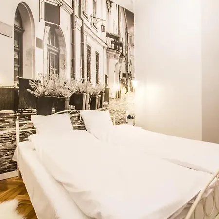 1-Bedroom Apartment - Kazimierz- Starowislna 54 Krakow Exterior photo